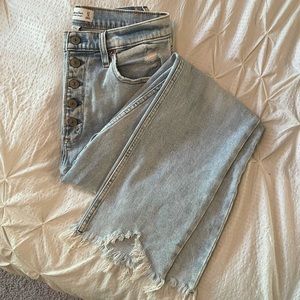 Abercrombie & Fitch light wash jeans